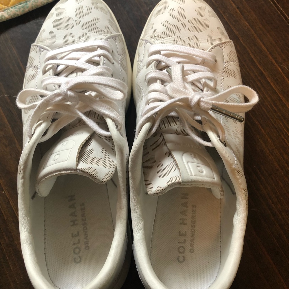 Animal print shoe
